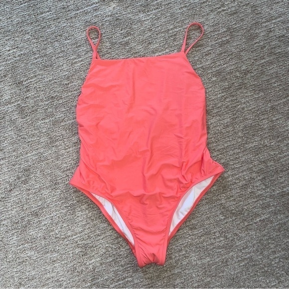 🚨 3 for $25 - Free Press Hailee Square Neck One-Piece In Coral - Picture 1 of 7